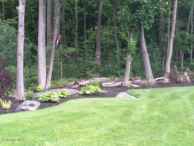 Woodpecker Garden