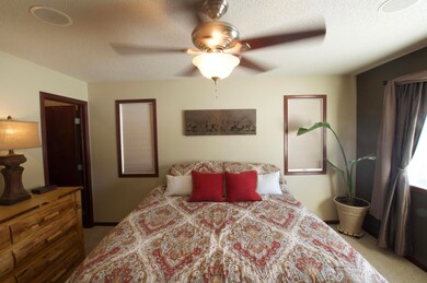 603 21st Ave NE, Jamestown, ND 58401 - photo 3