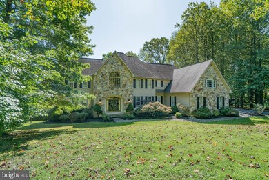 8 Honeysuckle Ct, Glen Mills, PA 19342 - photo 2