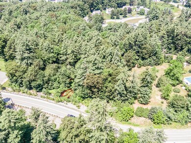 190 Litchfield Rd unit 14- 6-3, Londonderry, NH 03053 - photo 4