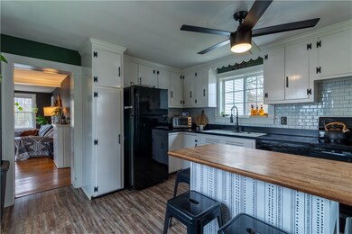 929 Crandall Rd, Tiverton, RI 02878 - photo 6