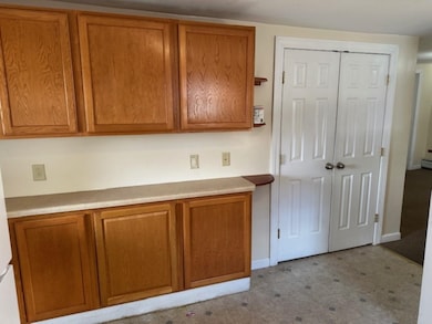 31 Central Square unit B, Troy, NH 03465 - photo 4