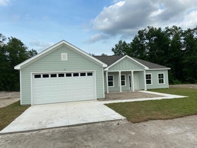 135 Scenic Stream Cir, Crawfordville, FL 32327 - photo 2