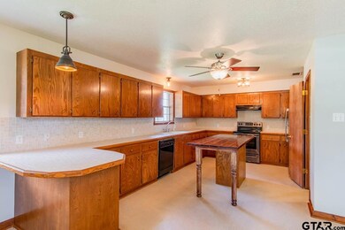 12138 Fm 3226, Arp, TX 75750 - photo 7