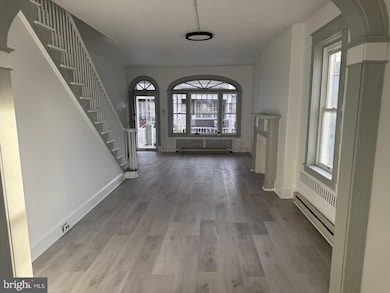 25 E Oak St, Shenandoah, PA 17976 - photo 5