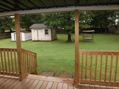 119 Whispering Oak Dr, Shelbyville, TN 37160 - photo 4