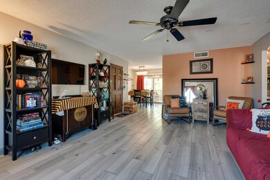 005-4201ECAMELBACKRD88-Phoenix-AZ-85018-
