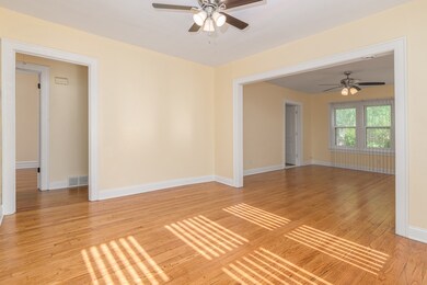 1610 W Monroe St, Waukegan, IL 60085 - photo 5