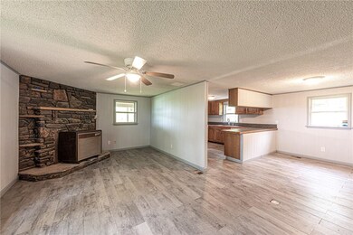 11879 Long Tate Rd, Elkins, AR 72727 - photo 4