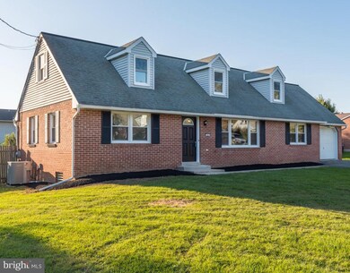 52 Amanda Ave, Leola, PA 17540 - photo 2