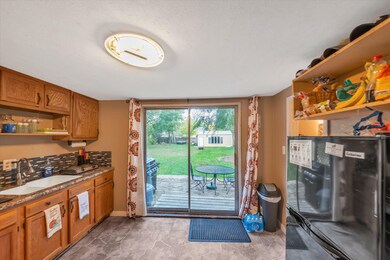 793 E 8th St, Holland, MI 49423 - photo 6