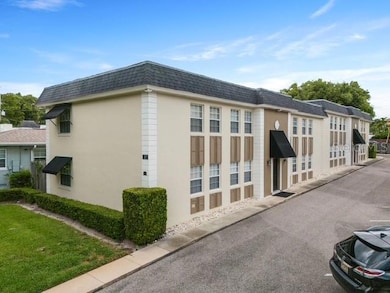 317 E Amelia St unit 4, Orlando, FL 32801 - photo 2