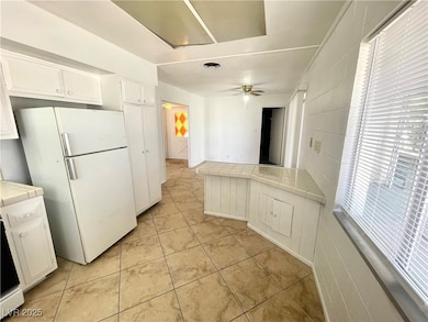 2198 Capistrano Ave, Las Vegas, NV 89169 - photo 7