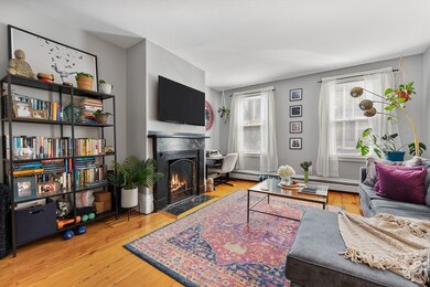 25 Green St unit 1, Charlestown, MA 02129 - photo 2