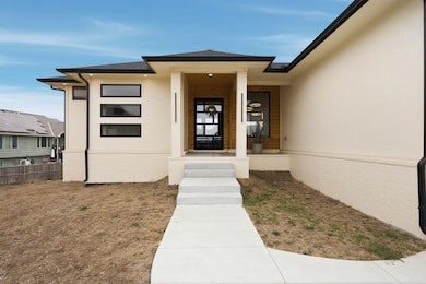 3020 E Burlington Cir, Park City, KS 67219 - photo 4