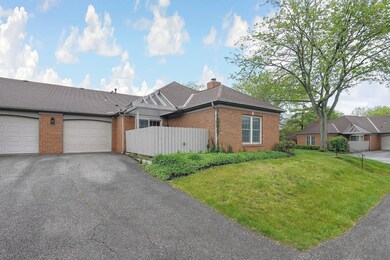 1c-web-or-mls-5827-locbury-ln