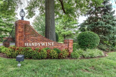 Very well maintained Community without drive thru 