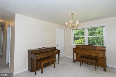 3110 Kilkenny St, Silver Spring, MD 20904 - photo 7