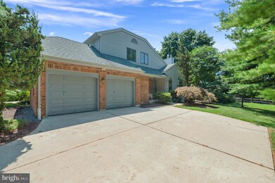 9237 Eagleview Dr, Lafayette Hill, PA 19444 - photo 2