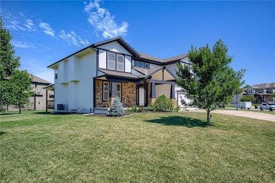 6040 Hilltop Dr, Shawnee, KS 66226 - photo 2