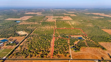 Cr 331 E, Jourdanton, TX 78026 - photo 2