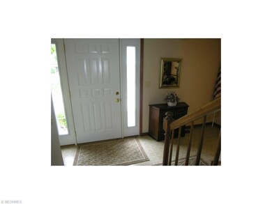 Generous foyer to greet your guests!