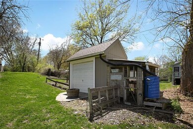 5934 W Richards Dr, Shawnee, KS 66216 - photo 3