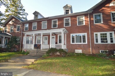 713 Wayne Ave, Reading, PA 19611 - photo 2