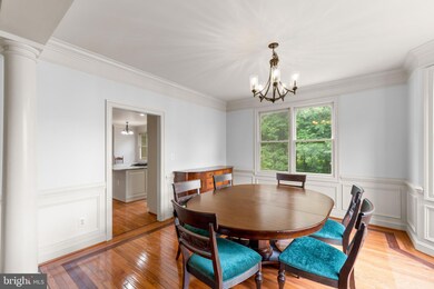 12607 Asturian Ct, Herndon, VA 20171 - photo 5