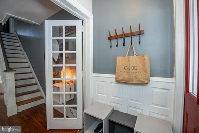 348 E Church Ln, Philadelphia, PA 19144 - photo 4