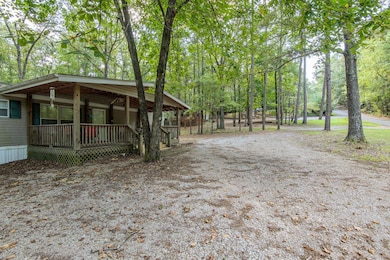 140 Pinecrest Dr, Counce, TN 38326 - photo 4