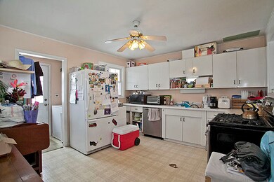 2304 Sigwalt St, Rolling Meadows, IL 60008 - photo 5