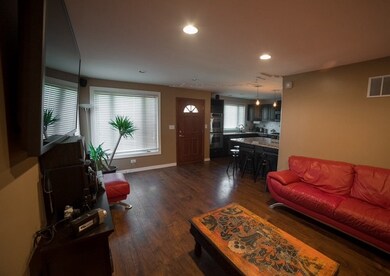 4432 Emerson Ave, Schiller Park, IL 60176 - photo 3