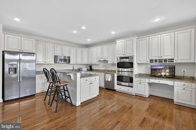 27 Beallair Square Dr, Charles Town, WV 25414 - photo 7