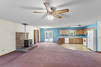 611 Thacker Rd, Manchester, TN 37355 - photo 6