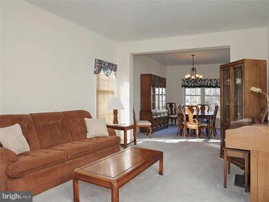 14 Marshall Ct, Plainsboro, NJ 08536 - photo 5