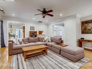 1315 Clinton Ct, Iron Station, NC 28080 - photo 5