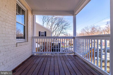 2701 Farmington Dr, Alexandria, VA 22303 - photo 7