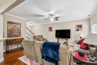 ©MeghannPadgett_105Trenton-08