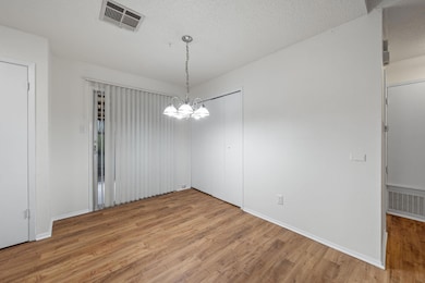 100 Meteor Dr unit B, Austin, TX 78745 - photo 7