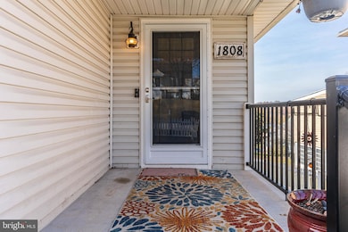 1808 Arbutus Ave, Halethorpe, MD 21227 - photo 4