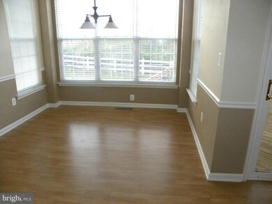 17657 Tedler Cir, Round Hill, VA 20141 - photo 6