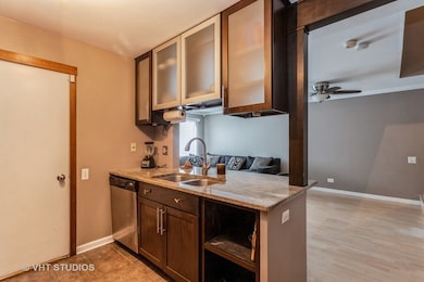 1410 Normantown Rd unit 1410, Naperville, IL 60564 - photo 6