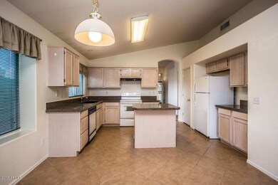 17415 N 2nd Ave AZ-7
