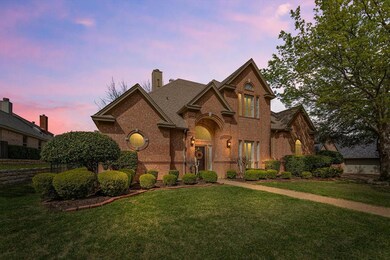 1636 Oak Creek Dr, Hurst, TX 76054 - photo 2