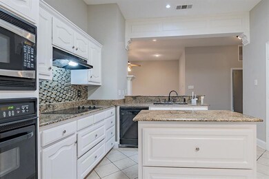 921 Heatherwood Dr, Wylie, TX 75098 - photo 7