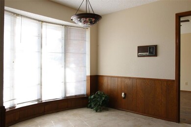 3015 Bramble Oaks Ct, Bedford, TX 76021 - photo 7