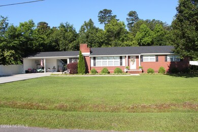 603 Lee Dr, Burgaw, NC 28425 - photo 4