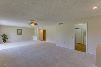 18226 N 99th Dr, Sun City, AZ 85373 - photo 7