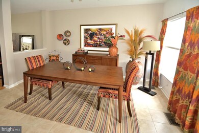 2515 James Monroe Cir, Herndon, VA 20171 - photo 7